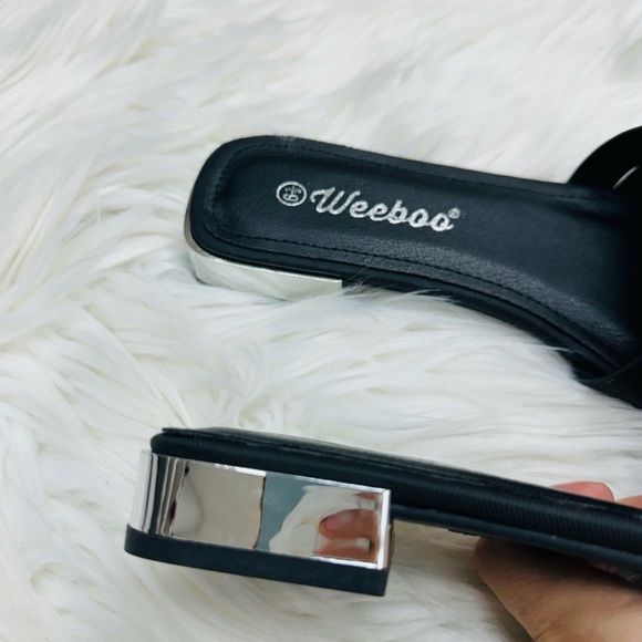 59. NEW| Black Satin Pendant Sandal - Picture 2 of 5